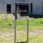 Valaistu karttaopaste, Versaali