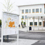 Jalallinen karttaopaste, Monitoimijatalo Wintteri, Versaali