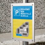 Slim ulkokäyttöinen ilmoitustaulu
