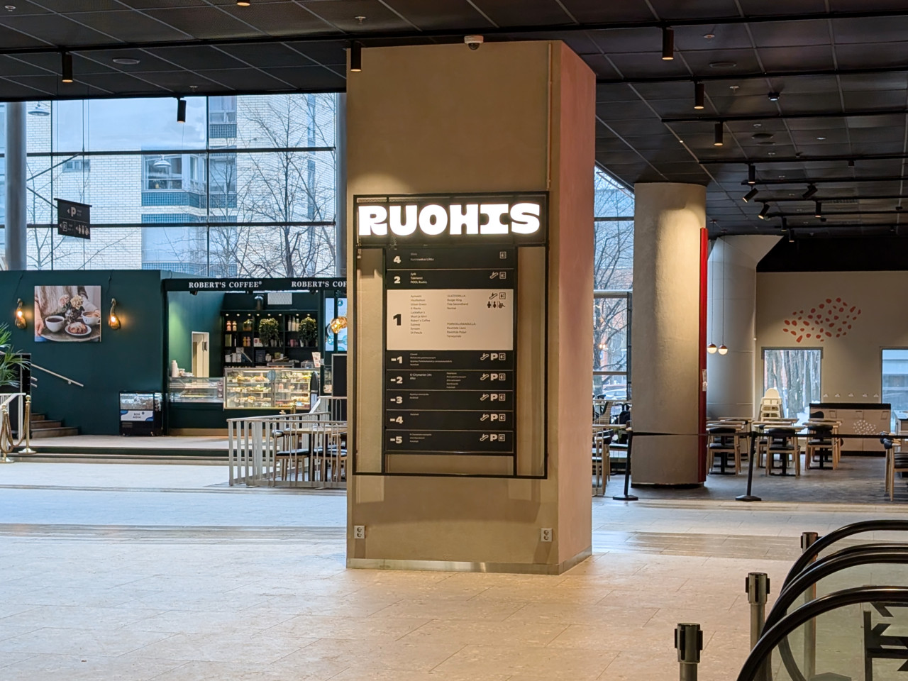 Korttelikeskus Ruohis, Versaali